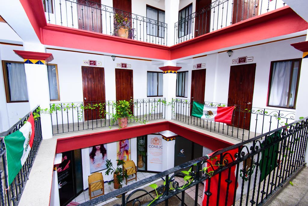 Hotel Plaza Conejo Huatulco Bagian luar foto